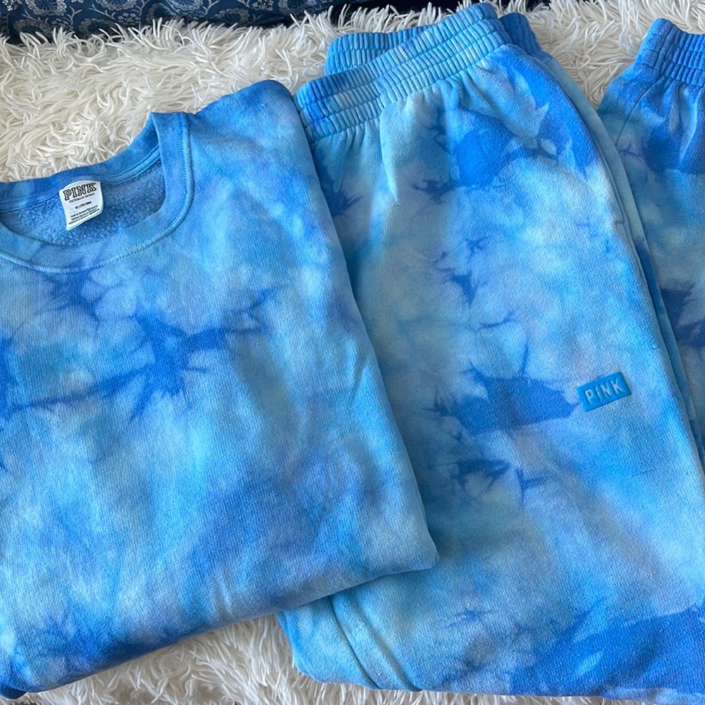 Lightweight sweat outfit